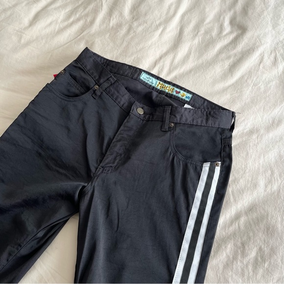 Y2K Mudd Nylon Pants - Picture 4 of 5